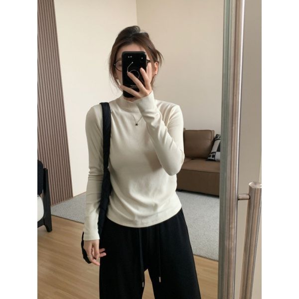 溫暖顯瘦磨毛慕斯絨小立領百搭T-6色 溫暖顯瘦磨毛慕斯絨小立領百搭T-6色