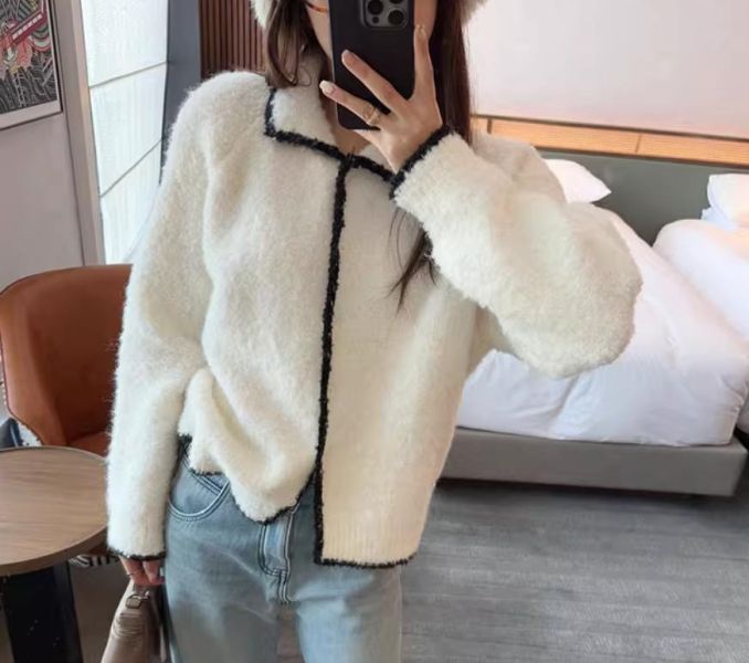 撞色翻領韓系鑲邊柔軟上衣罩衫-3色 撞色翻領韓需要鑲邊柔軟上衣罩衫-3色