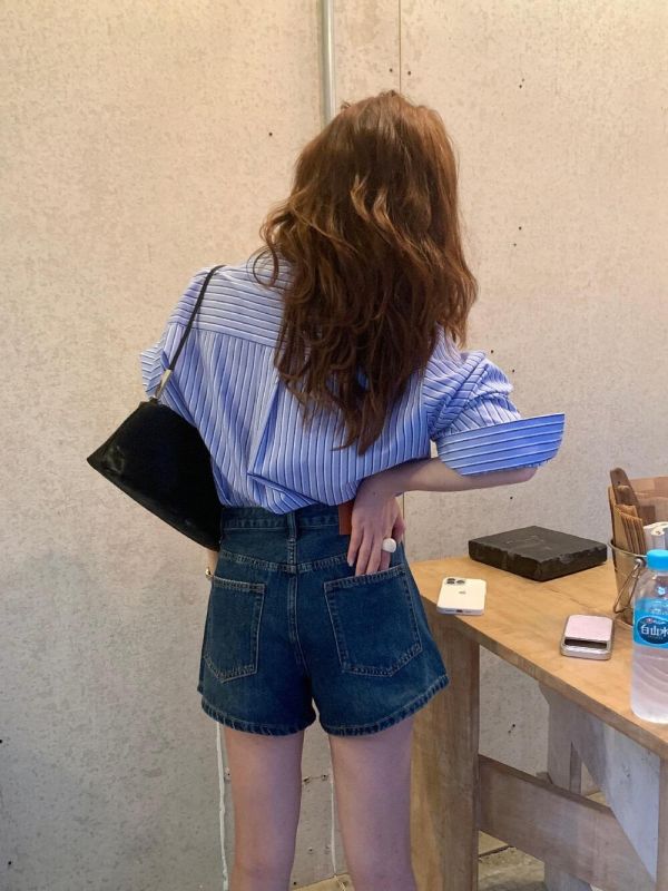 做舊工藝洗水牛仔高腰牛仔褲 做舊工藝洗水牛仔高腰牛仔褲