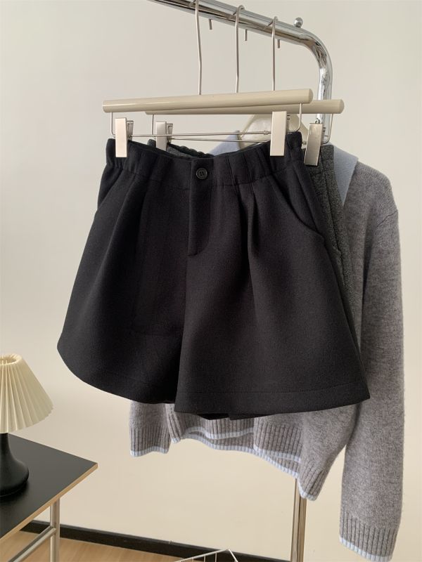 加厚毛呢顯瘦a字腿休閒短褲-2色 加厚毛呢顯瘦a字腿休閒短褲-2色