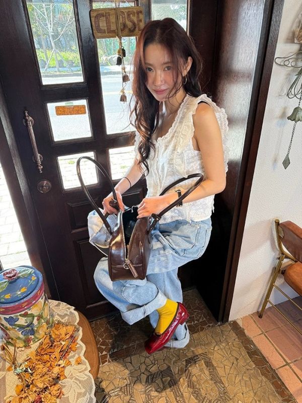 Korea 甜美造型背心 Korea 甜美造型背心