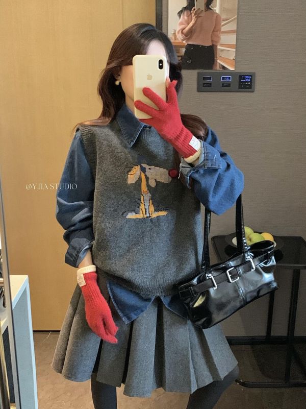 韓系疊穿背心+寬鬆休閒牛仔襯衫兩件套-4樣式 韓系疊穿背心+寬鬆休閒牛仔襯衫兩件套-4樣式