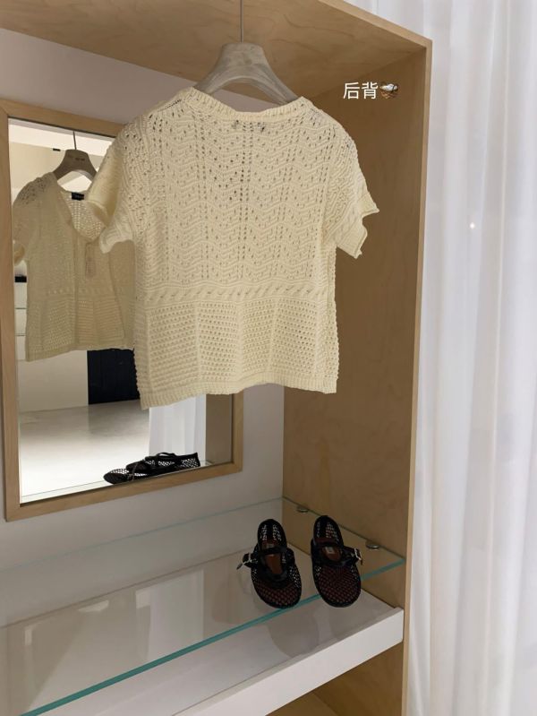 米色復古鏤空針織上衣 米色復古鏤空針織上衣