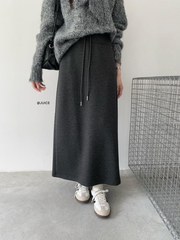 後開叉繫帶直筒空氣層慵懶半身裙-3色 後開叉繫帶直筒空氣層慵懶半身裙-3色