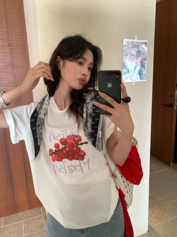 可愛水果印花休閒圓領T-3色 可愛水果印花休閒圓領T-3色