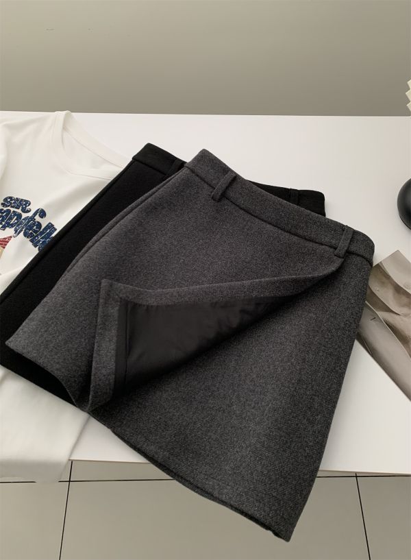 氣質款一片式A字毛呢半身裙防走光短裙-2色 氣質款一片式A字毛呢半身裙防走光短裙-2色