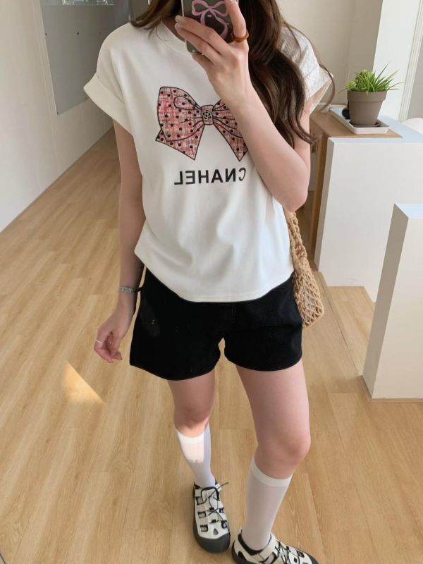 小香風 蝴蝶結花呢貼布T恤-4色 小香風 蝴蝶結花呢貼布T恤-4色