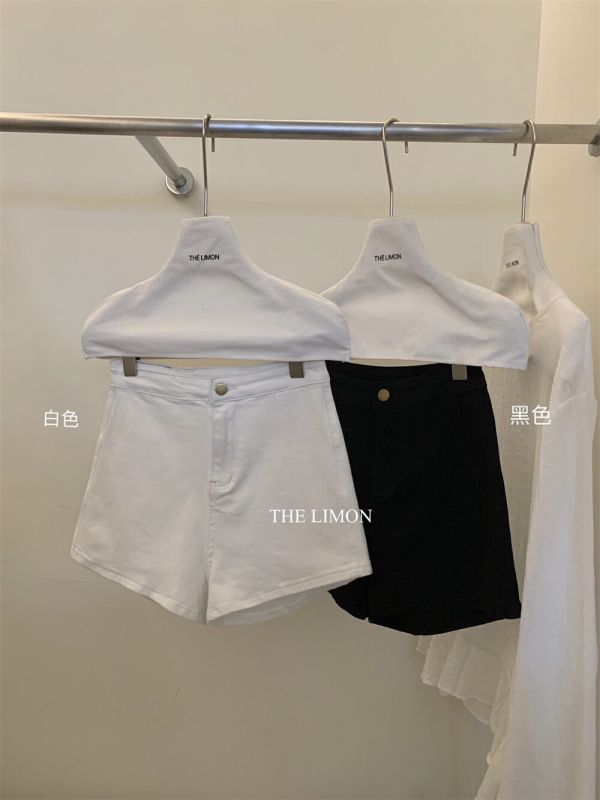 韓版超高彈顯腿長高腰顯瘦牛仔直筒褲-2色 韓版超高彈顯腿長高腰顯瘦牛仔直筒褲-2色