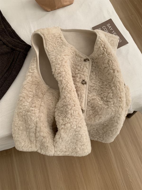 羊羔毛疊穿柔軟不掉毛溫柔保暖背心 羊羔毛疊穿柔軟不掉毛溫柔保暖背心