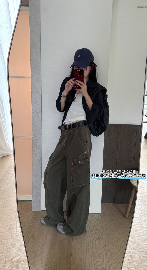 美式街頭感休閒大口袋工裝褲-2色 美式街頭感休閒大口袋工裝褲-2色