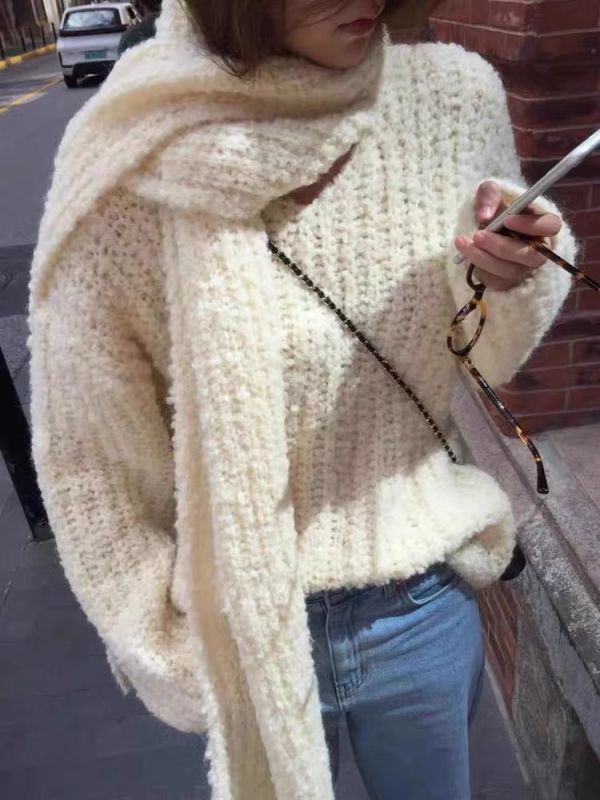 Korea 柔軟V領寬鬆毛衣+ 圍巾套組-3色 Korea 柔軟V領寬鬆毛衣+ 圍巾套組-3色