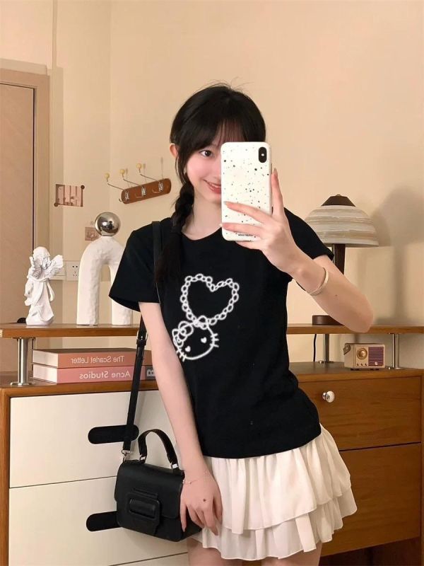 塗鴉愛心凱蒂貓印花T恤 塗鴉愛心凱蒂貓印花T恤
