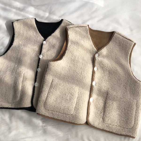 雙面穿!羊羔毛麂皮絨一體加絨百搭背心-2色 雙面穿!羊羔毛麂皮絨一體加絨百搭背心-2色
