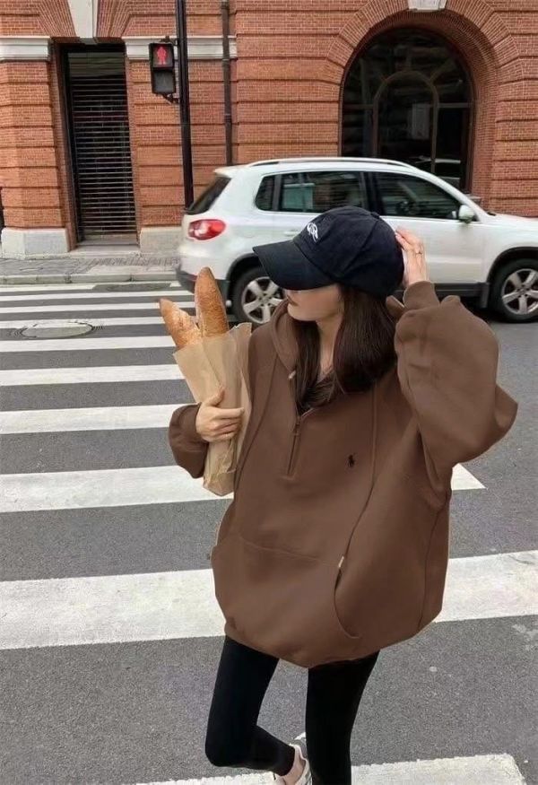 重磅拉鍊刺繡寬鬆連帽tee-3色 重磅拉鍊刺繡寬鬆連帽tee-3色