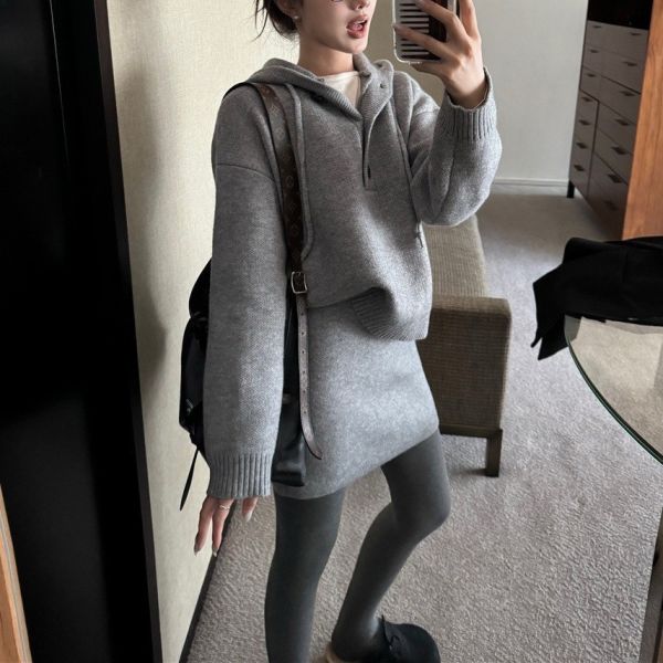 休閒減齡連帽針織+高腰半身裙套裝-3色 休閒減齡連帽針織+高腰半身裙套裝-3色