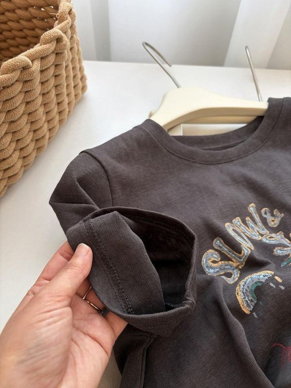 復古草莓印花寬鬆休閒薄雪花棉上衣 復古草莓印花寬鬆休閒薄雪花棉上衣