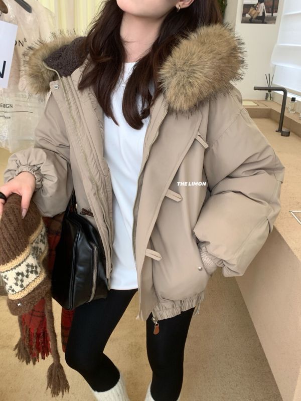 百搭寬鬆牛角扣連帽毛領派克外套 百搭寬鬆牛角扣連帽毛領派克外套