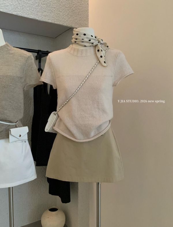 溫柔小姐姐質感鏤空透氣針織上衣-3色 溫柔小姐姐質感鏤空透氣針織上衣-3色