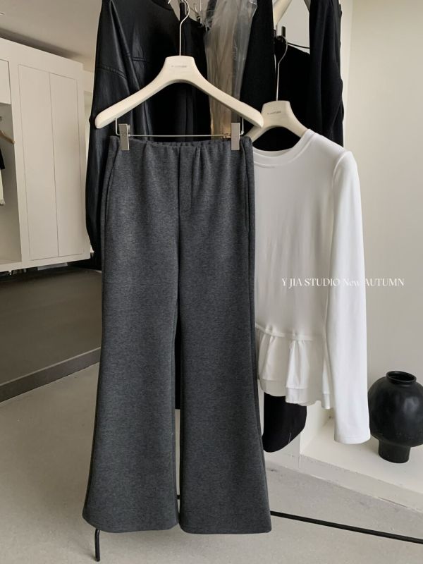 簡約加絨顯瘦大長腿微喇叭休閒褲-2色 簡約加絨顯瘦大長腿微喇叭休閒褲-2色