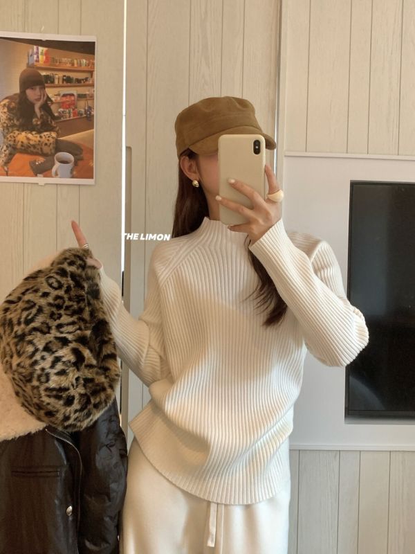 超多色～氣質百搭坑條顯瘦半高領針織 超多色～氣質百搭坑條顯瘦半高領針織