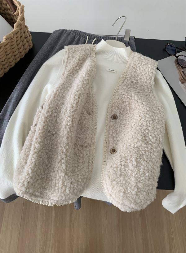 兩面穿溫柔復古花邊V領羊羔毛燈芯絨背心 兩面穿溫柔復古花邊V領羊羔毛燈芯絨背心