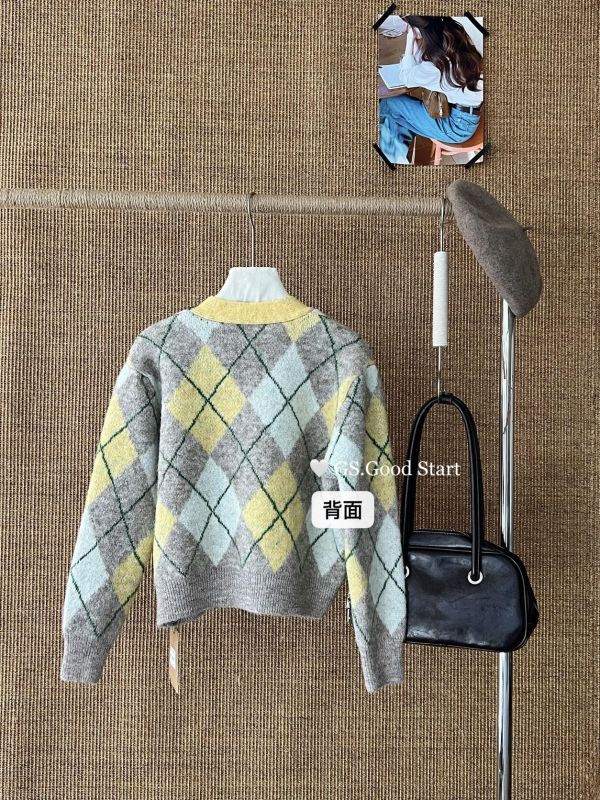 法式設計感時尚撞色菱格紋V領針織開衫-3色 法式設計感時尚撞色菱格紋V領針織開衫-3色