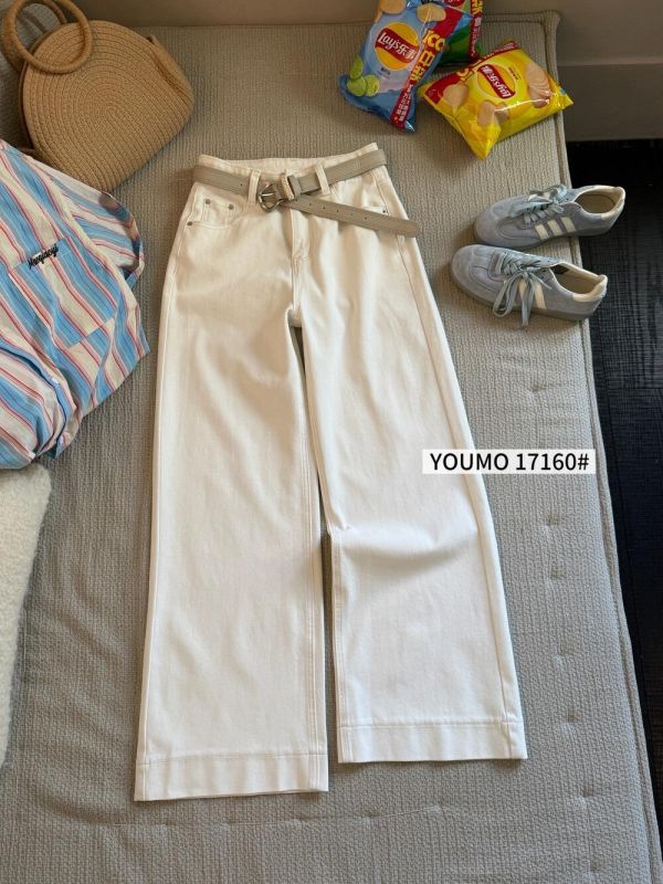 極簡風米白色四面彈小馬刺繡牛仔褲 極簡風米白色四面彈小馬刺繡牛仔褲