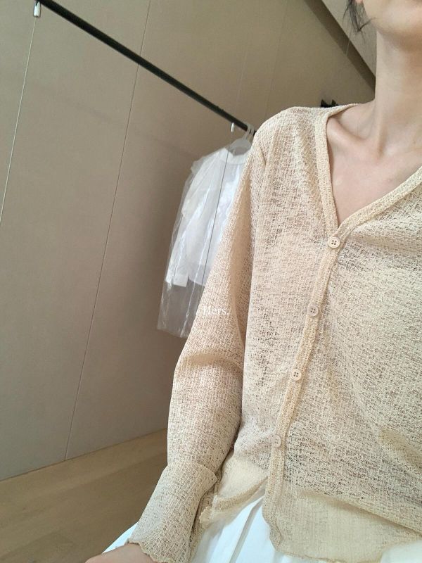 法式溫柔風微透減齡氣質V領開衫-4色 法式溫柔風微透減齡氣質V領開衫-4色