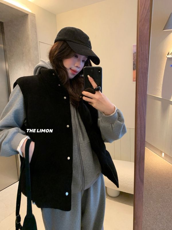 溫柔高級感 立領燈芯絨百搭鋪棉休閒背心-4色 溫柔高級感 立領燈芯絨百搭鋪棉休閒背心-4色