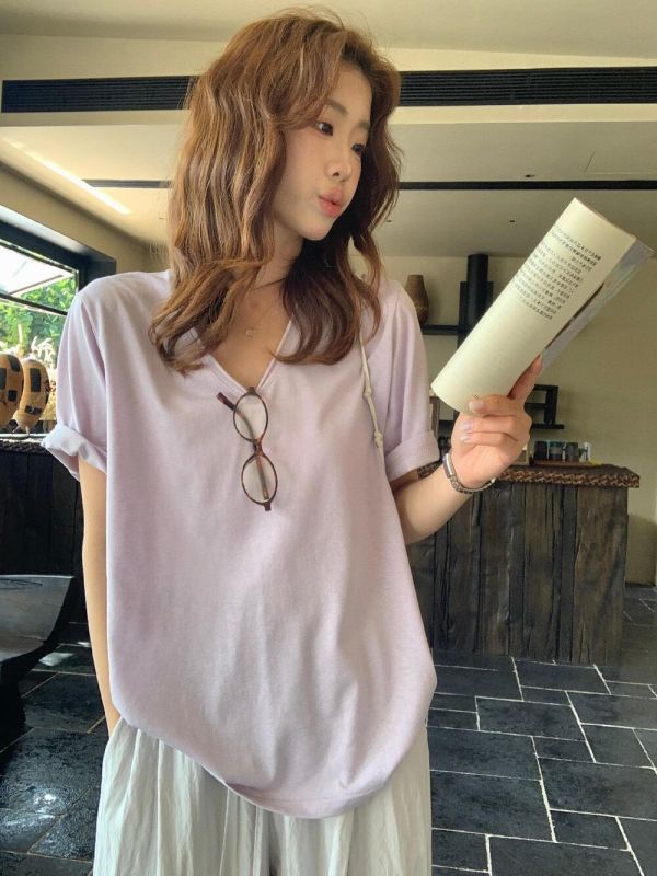 輕薄好穿 V領寬鬆亞麻捲邊袖T-11色 輕薄好穿 V領寬鬆亞麻捲邊袖T-11色