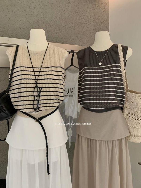 韓系撞色條紋顯瘦交叉露背針織背心-3色 韓系撞色條紋顯瘦交叉露背針織背心-3色