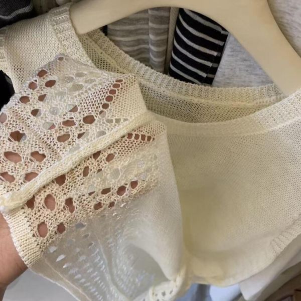 韓系舒適質感百搭鏤空背心-3色 韓系舒適質感百搭鏤空背心-3色