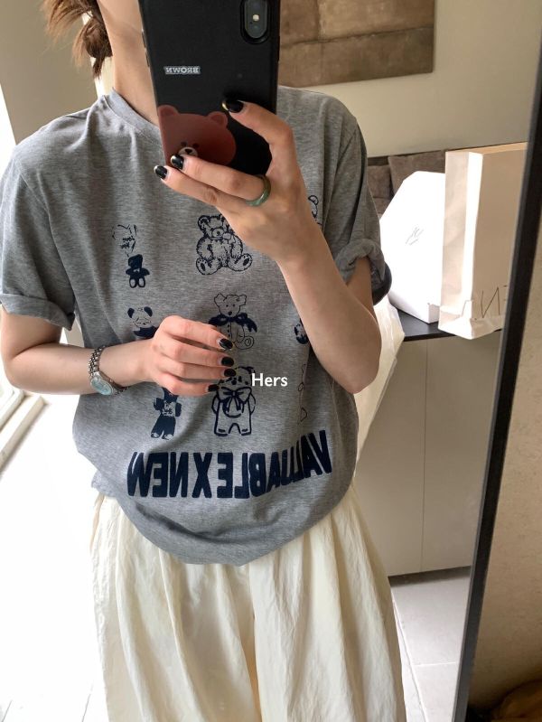 小熊九宮格 慵懶休閒百搭T-2色 小熊九宮格 慵懶休閒百搭T-2色
