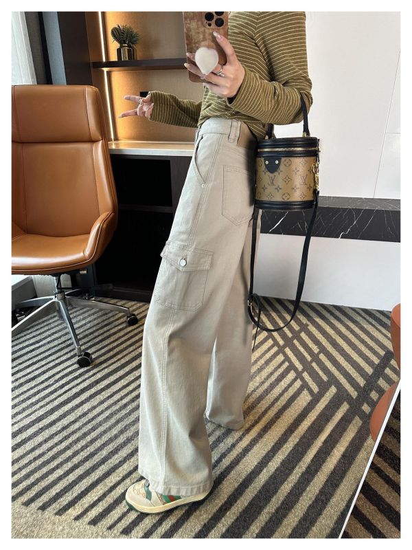 工裝大口袋設計感牛仔直筒神褲-2色 工裝大口袋設計感牛仔直筒神褲-2色