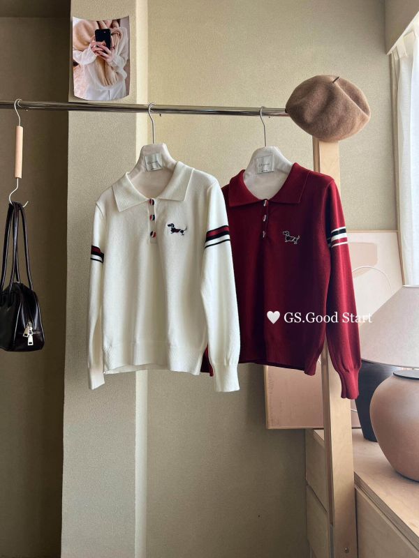 韓系學院風氣質刺繡小狗polo領針織上衣-4色 韓系學院風氣質刺繡小狗polo領針織上衣-4色