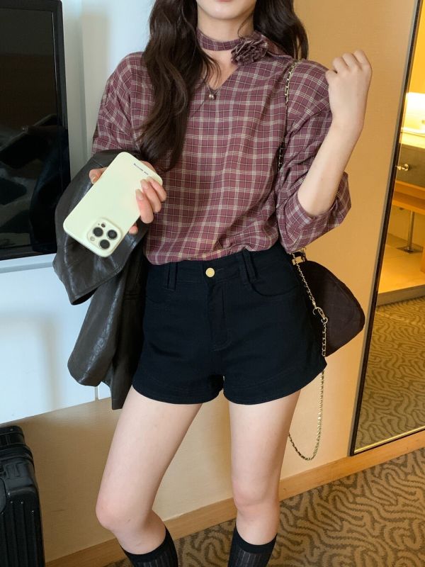 好搭好比例設計感金扣顯瘦牛仔褲-2色 好搭好比例設計感金扣顯瘦牛仔褲-2色
