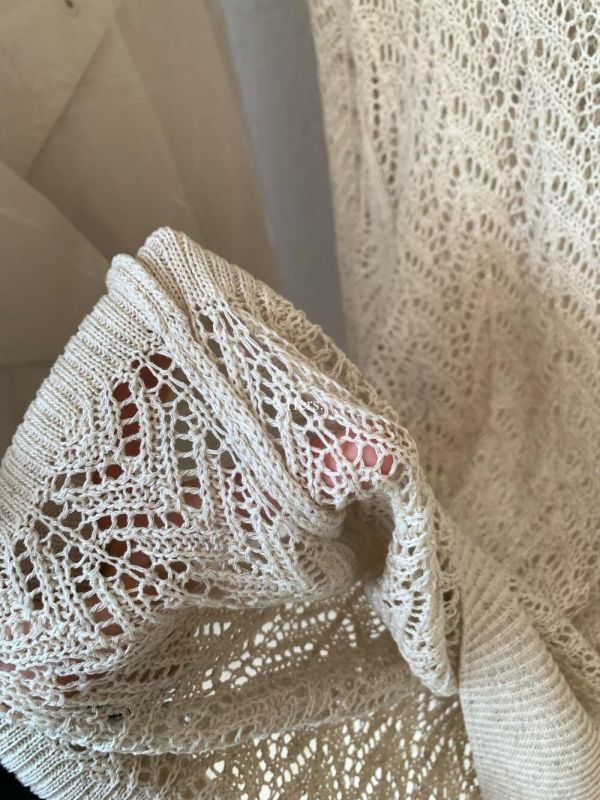 慵懶渡假鏤空綁帶休閒透氣舒適針織上衣 慵懶渡假鏤空綁帶休閒透氣舒適針織上衣