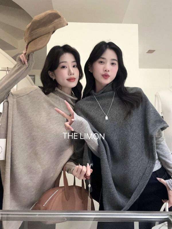 氣質小立領 極簡不規則披肩斗篷針織衫-4色 氣質小立領 極簡不規則披肩斗篷針織衫-4色