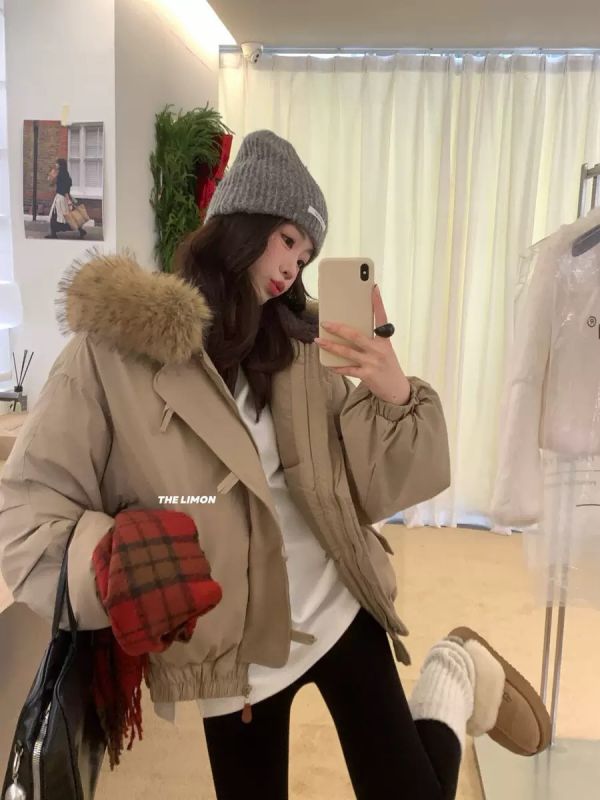 百搭寬鬆牛角扣連帽毛領派克外套 百搭寬鬆牛角扣連帽毛領派克外套