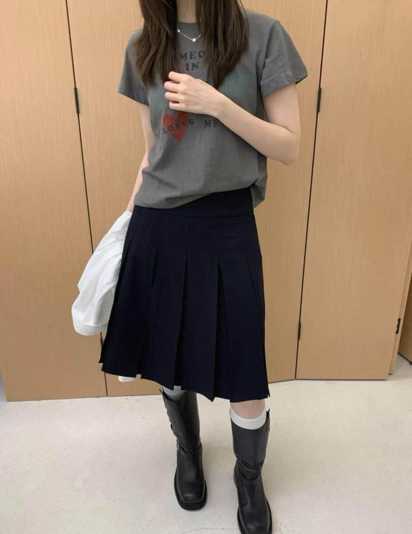 愛心字母印花顯瘦圓領T恤-3色 愛心字母印花顯瘦圓領T恤-3色