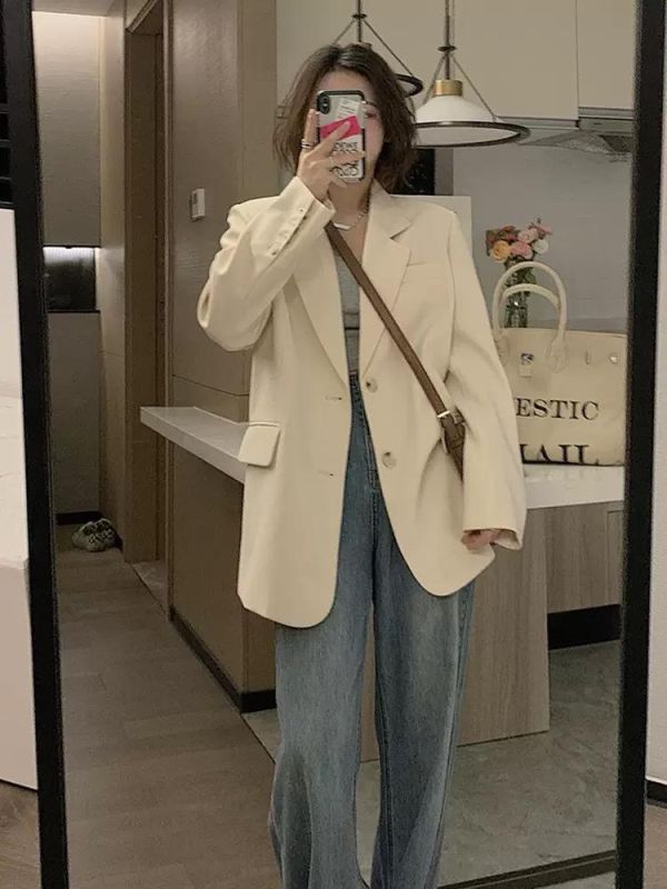 自帶挺度 薄款氣質休閒小西服-3色 自帶挺度 薄款氣質休閒小西服-3色