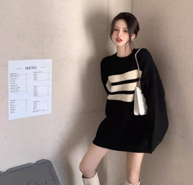 條紋撞色長版針織上衣-3色 條紋撞色長版針織上衣-3色