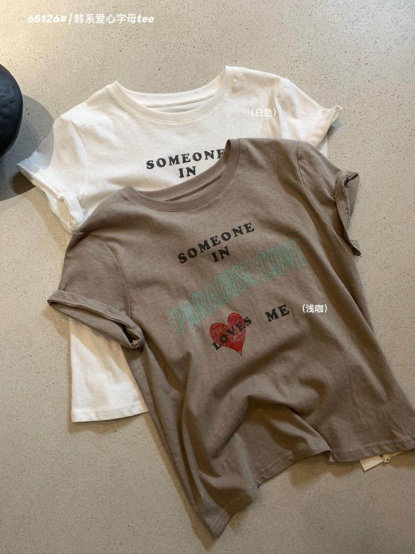 愛心字母印花顯瘦圓領T恤-3色 愛心字母印花顯瘦圓領T恤-3色