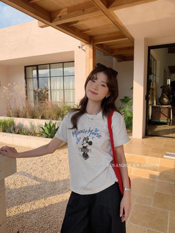 百搭可愛卡通質感印花T恤-2色 百搭可愛卡通質感印花T恤-2色