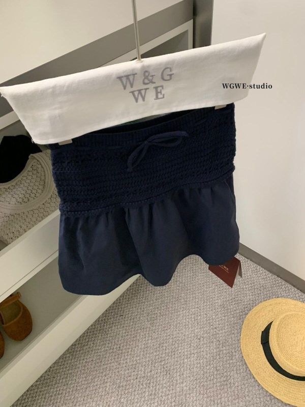 設計感鏤空褶皺顯瘦花苞背心-2色 設計感鏤空褶皺顯瘦花苞背心-2色