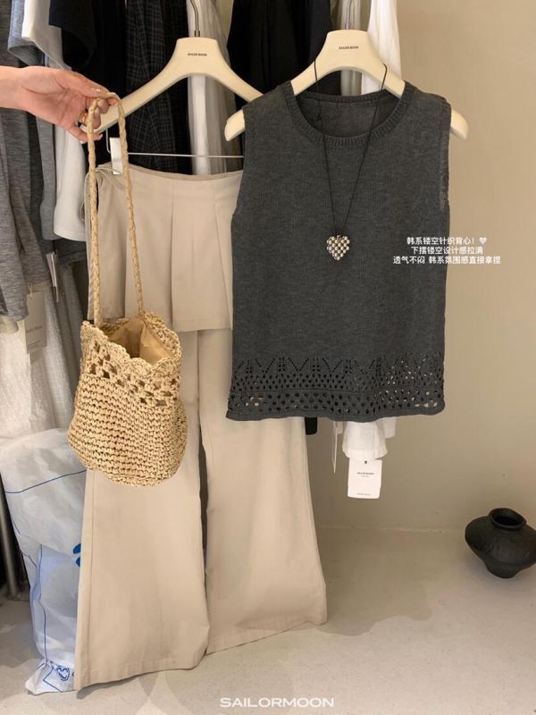 韓系舒適質感百搭鏤空背心-3色 韓系舒適質感百搭鏤空背心-3色