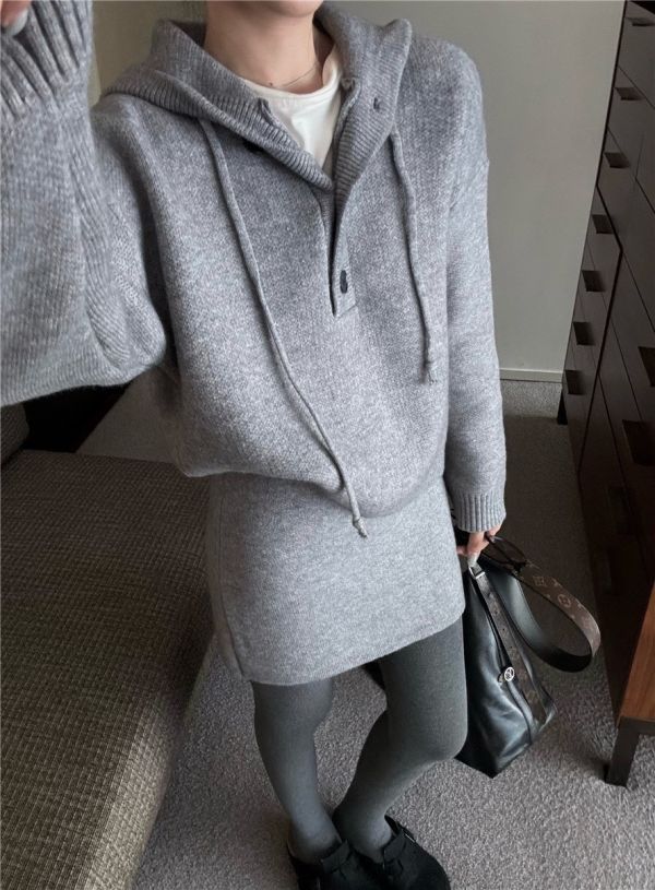 休閒減齡連帽針織+高腰半身裙套裝-3色 休閒減齡連帽針織+高腰半身裙套裝-3色