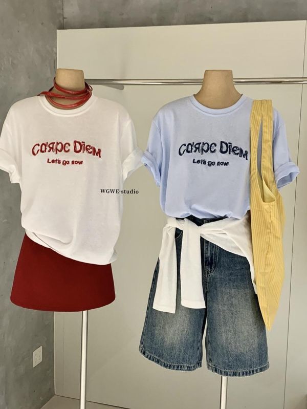 復古風立體字母刺繡寬鬆T恤-2色 復古風立體字母刺繡寬鬆T恤-2色