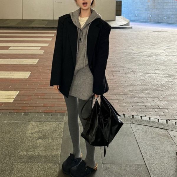 休閒減齡連帽針織+高腰半身裙套裝-3色 休閒減齡連帽針織+高腰半身裙套裝-3色