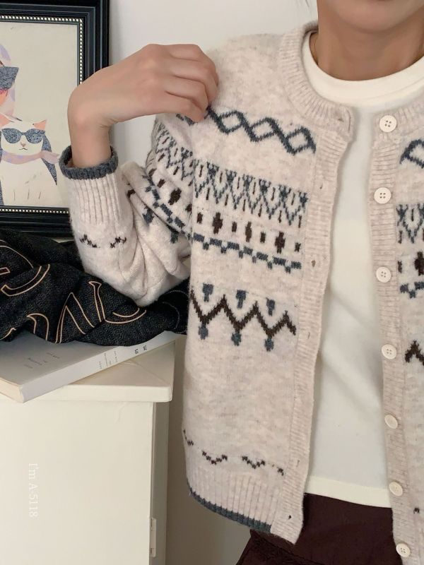 氣質文藝費爾島針織開衫-3色 氣質文藝費爾島針織開衫-3色